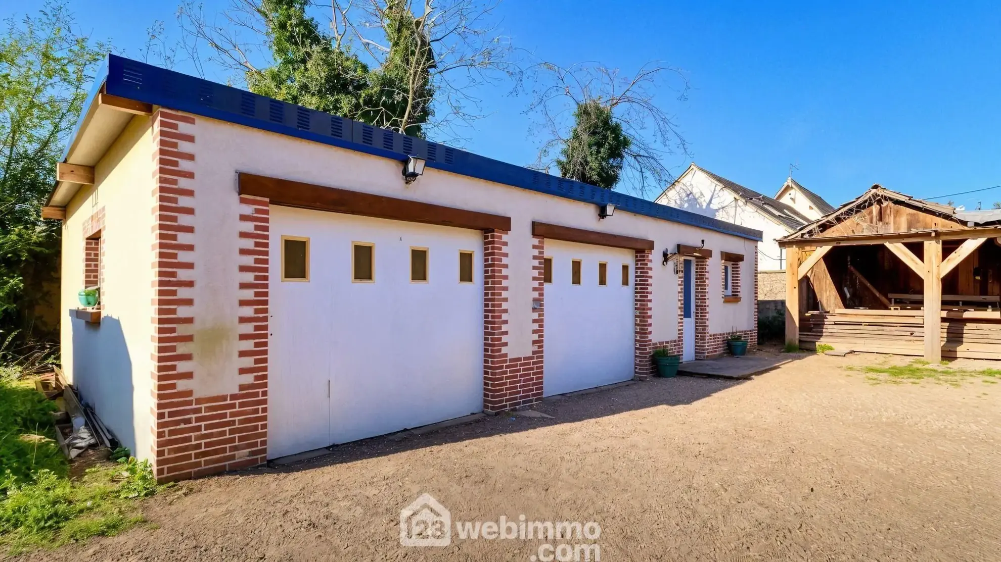 Belle maison familiale de 165 m² à Louviers avec grand terrain et garage 
