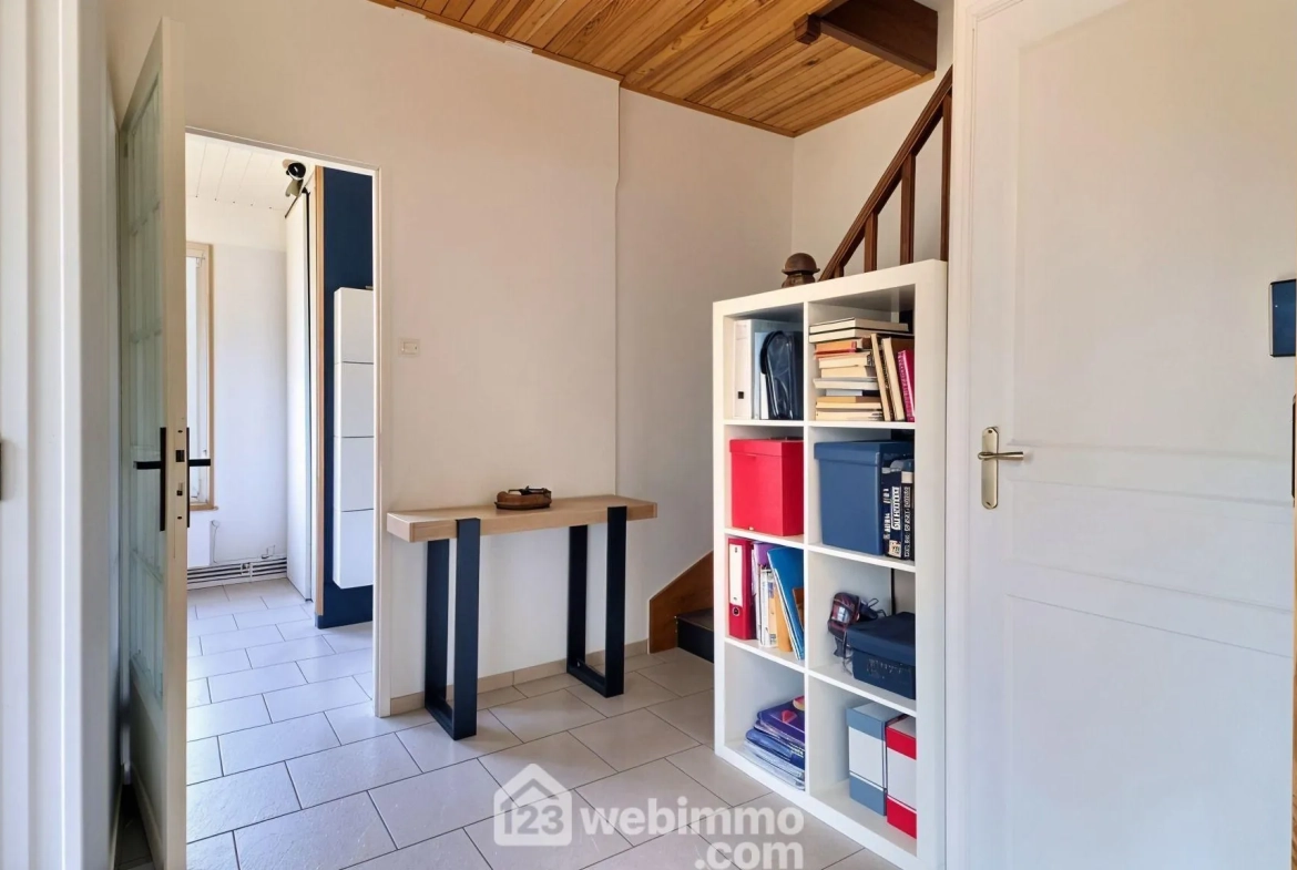 Belle maison familiale de 165 m² à Louviers avec grand terrain et garage 