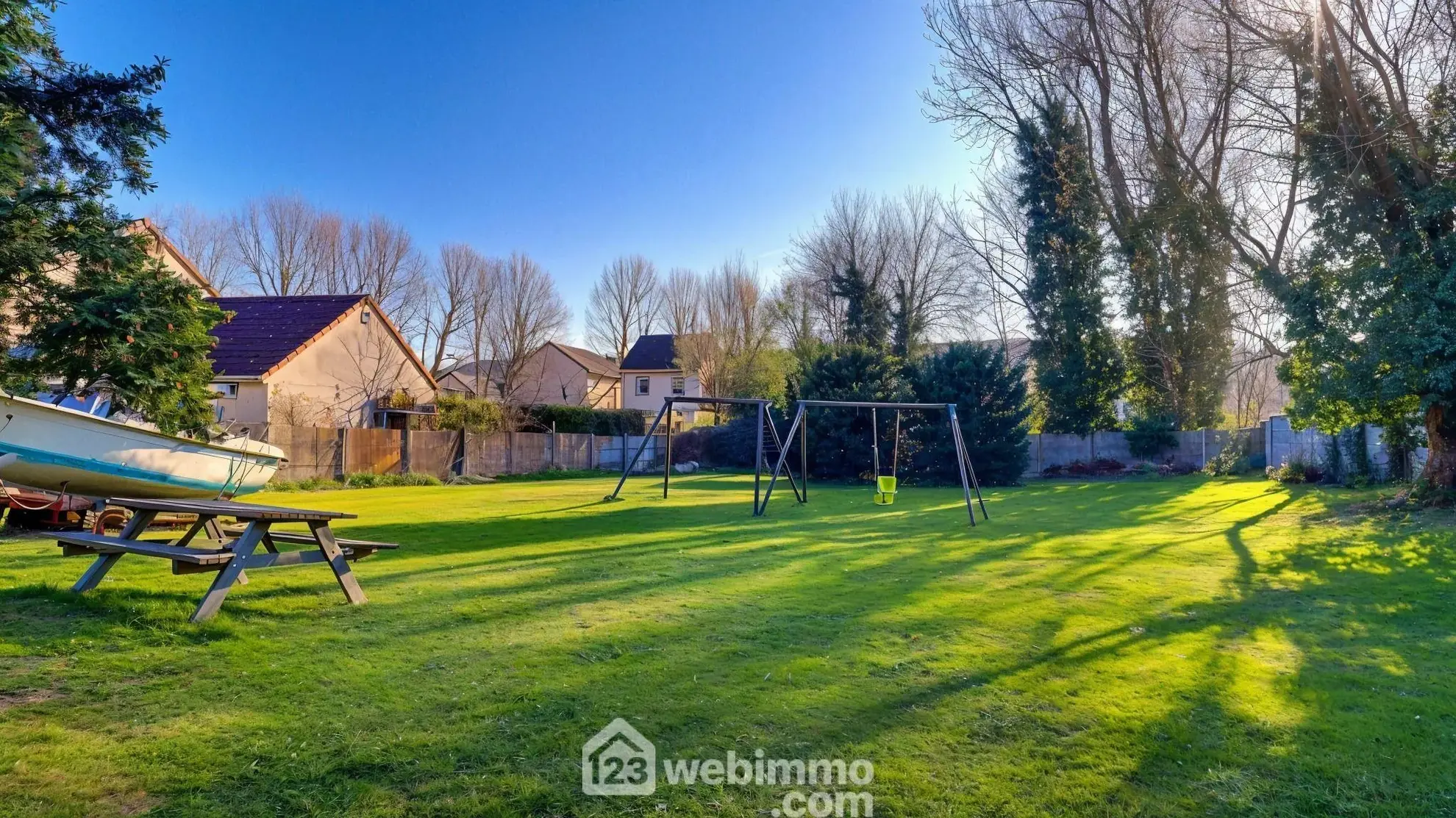 Belle maison familiale de 165 m² à Louviers avec grand terrain et garage 