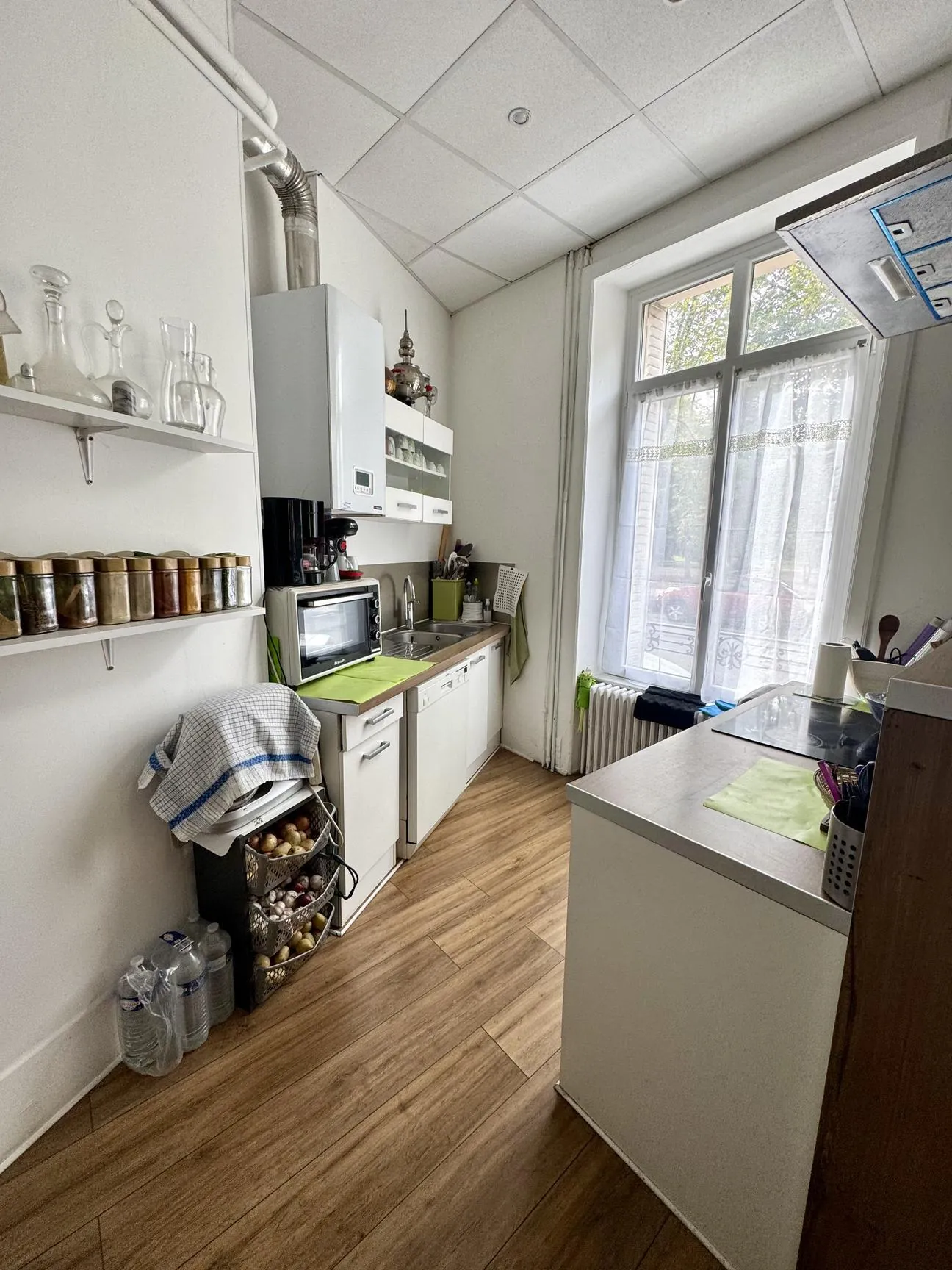 Appartement 4 pièces à Épinal avec charme ancien et cave, proche commodités 