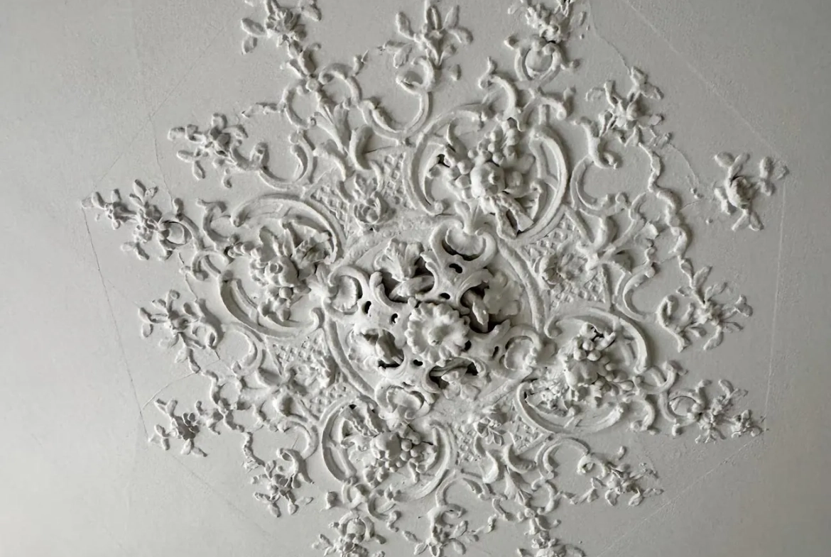 Appartement 4 pièces à Épinal avec charme ancien et cave, proche commodités 