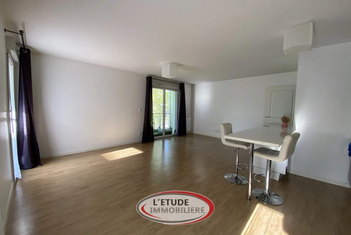 Appartement 3 pièces avec balcons et parking à Nantes Nord 
