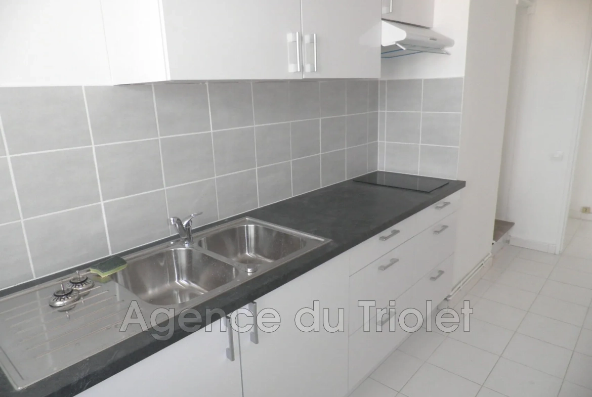 Appartement 2 pièces avec terrasse à vendre secteur avenue de Toulouse à Montpellier 