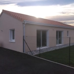Maison moderne à Laveyron - 3 chambres, terrain de 400 m², construction personnalisée