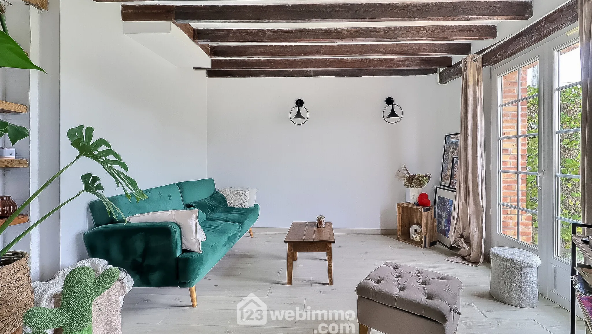 Maison ancienne à vendre à Daubeuf-la-Campagne – 135m² avec jardin et garage 