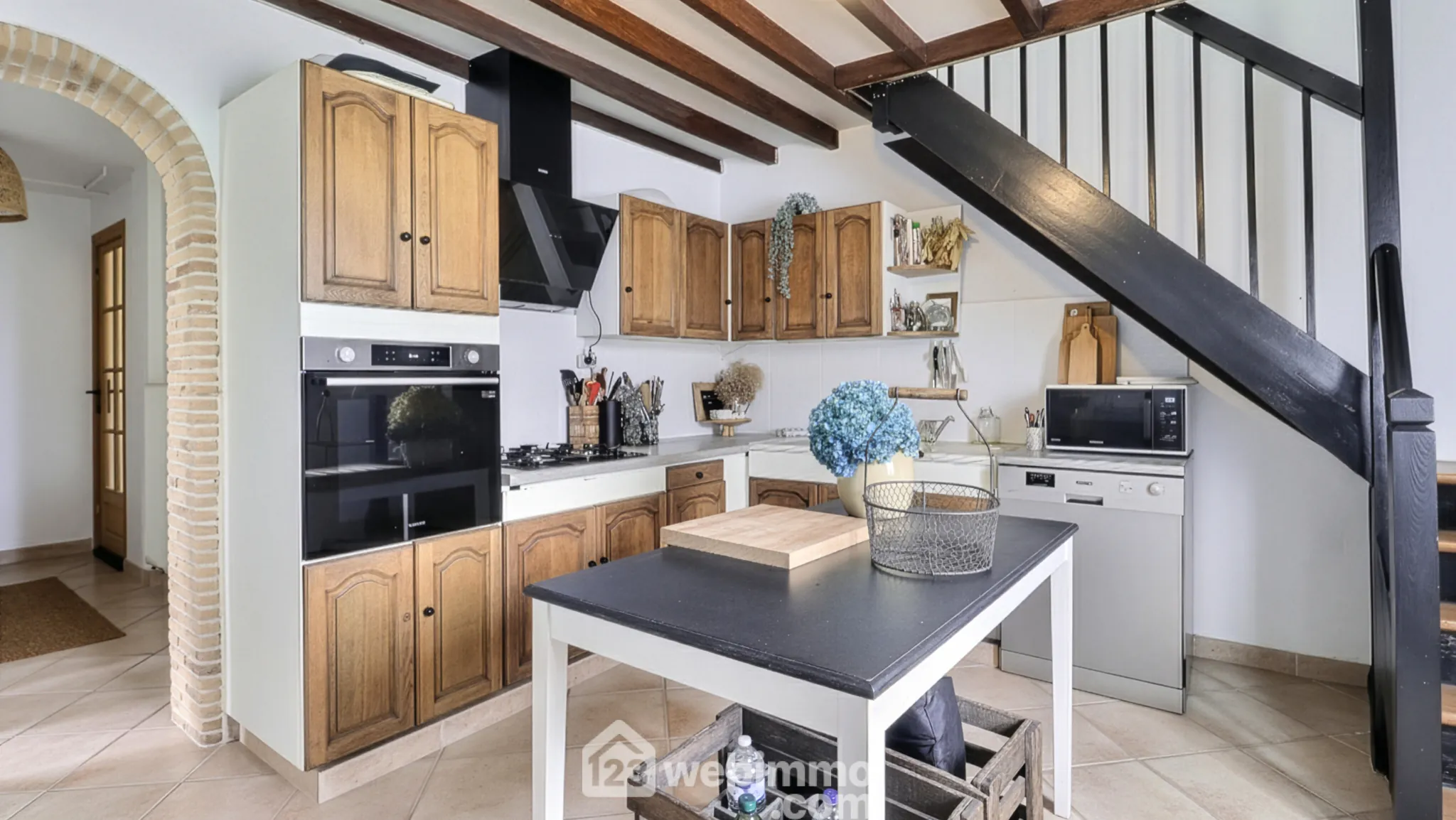 Maison ancienne à vendre à Daubeuf-la-Campagne – 135m² avec jardin et garage 