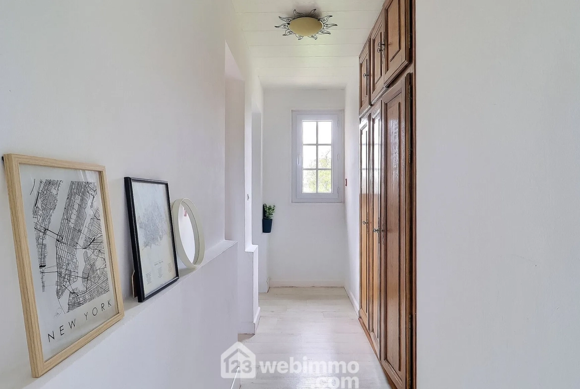 Maison ancienne à vendre à Daubeuf-la-Campagne – 135m² avec jardin et garage 