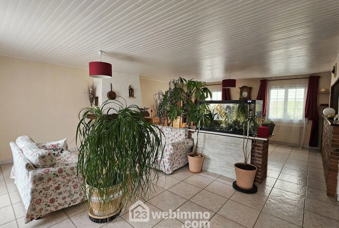 Maison de plain-pied avec jardin et sous-sol aménagé dans le Malesherbois 