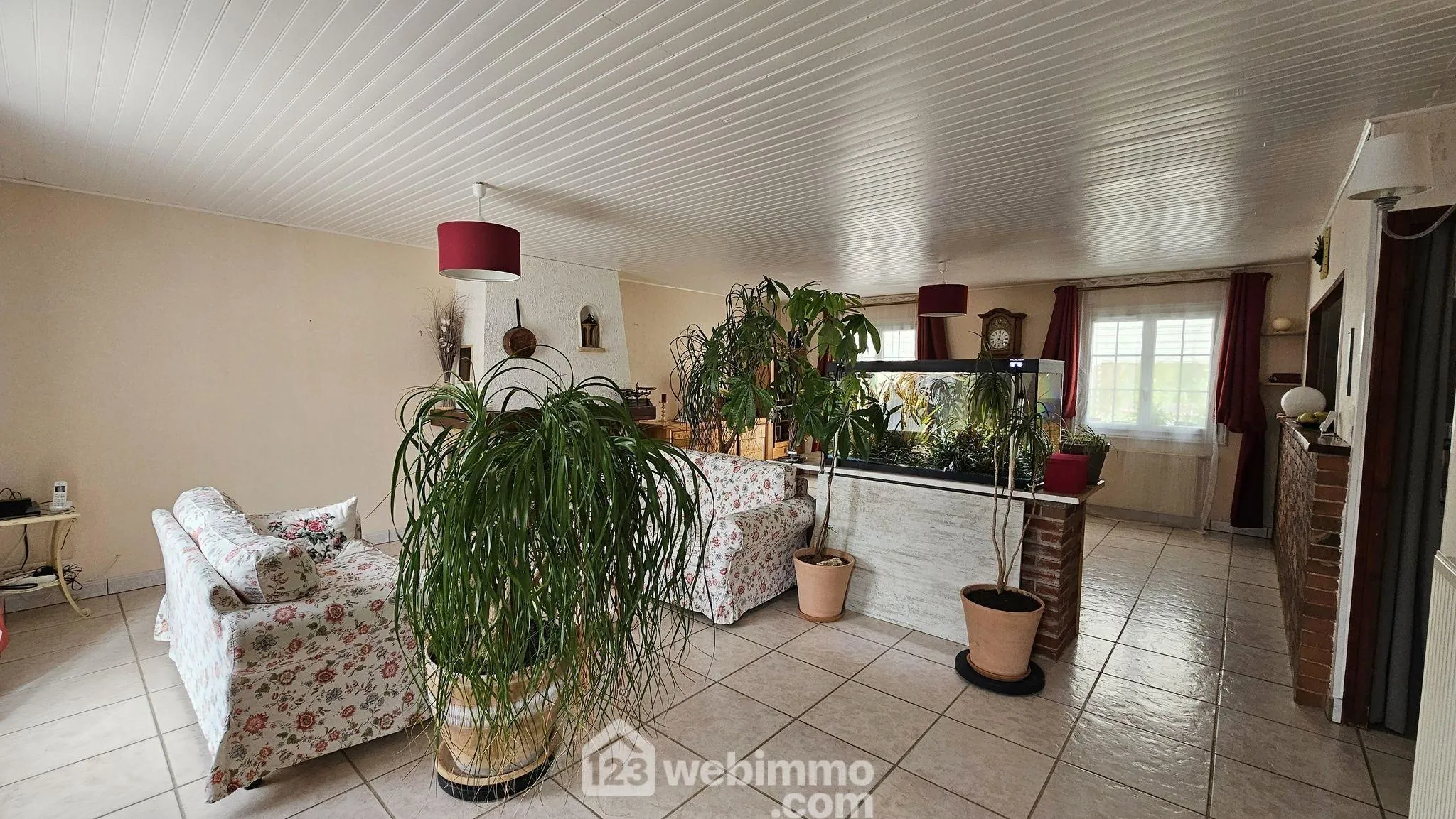 Maison de plain-pied avec jardin et sous-sol aménagé dans le Malesherbois 