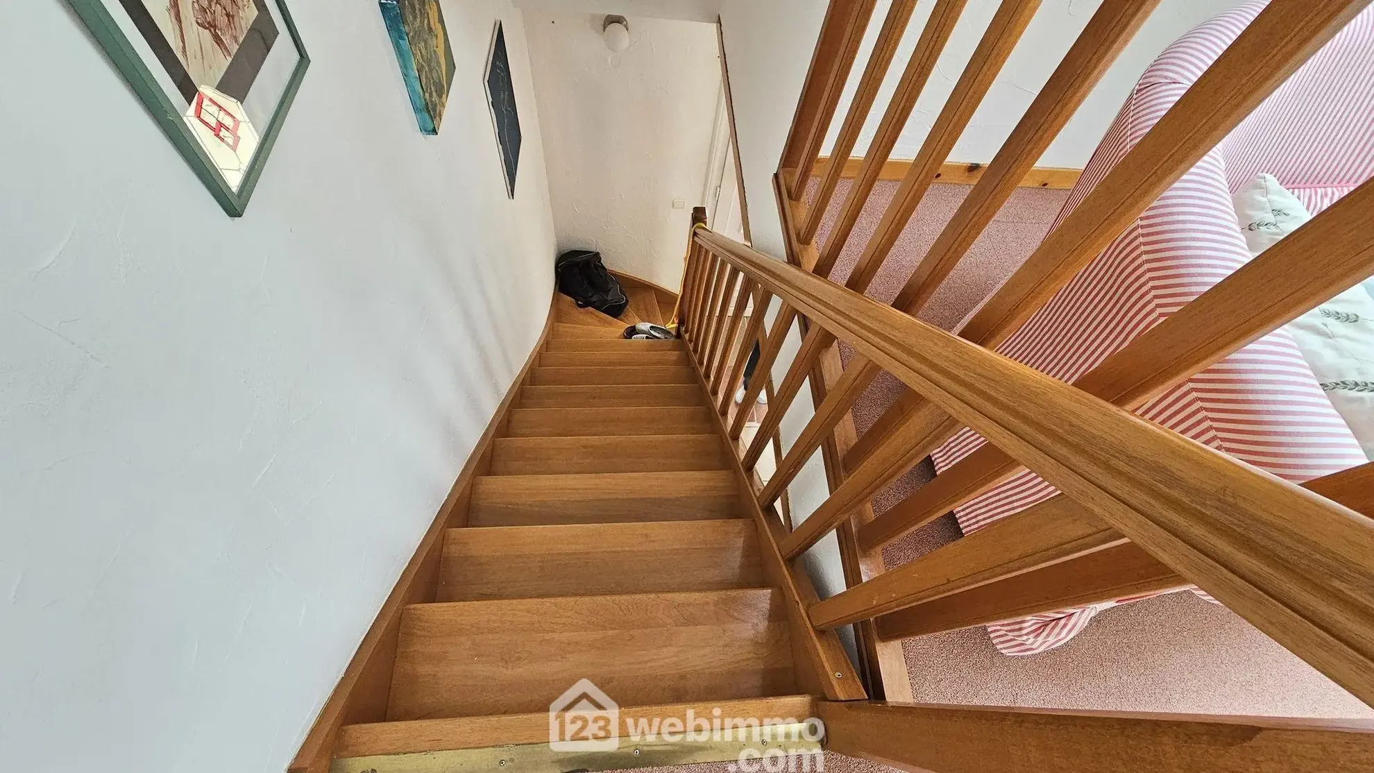 Charmante maison de plain-pied à Puiseaux de 110 m² avec jardin et sous-sol 