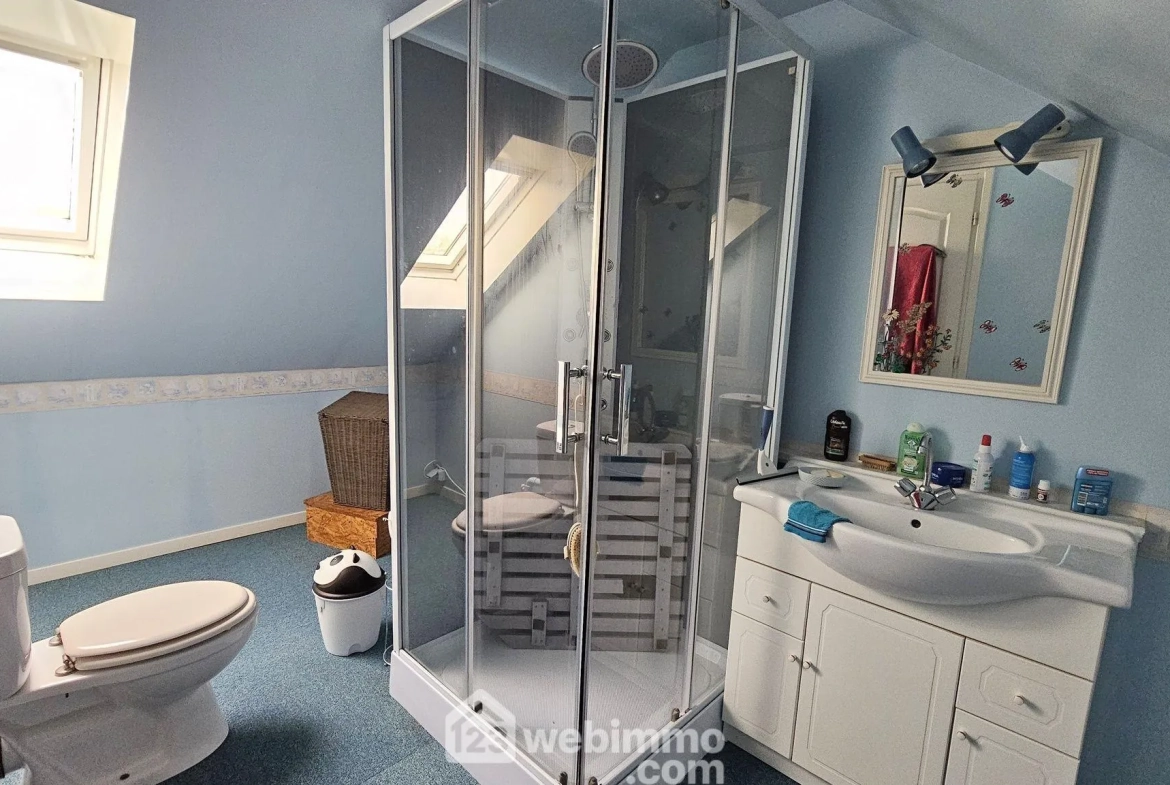 Charmante maison de plain-pied à Puiseaux de 110 m² avec jardin et sous-sol 