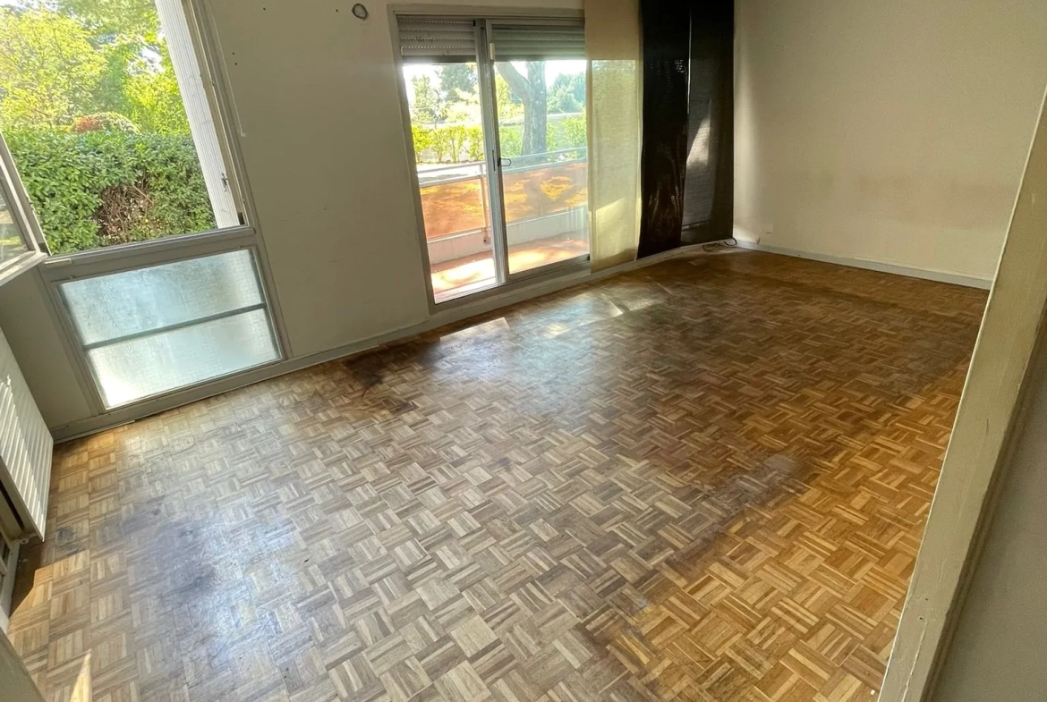Appartement 3 pièces avec terrasse et piscine à Marseille 