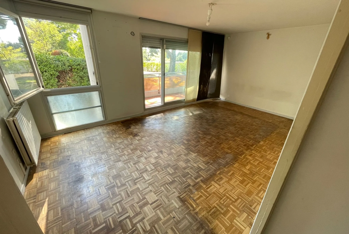 Appartement 3 pièces avec terrasse et piscine à Marseille 
