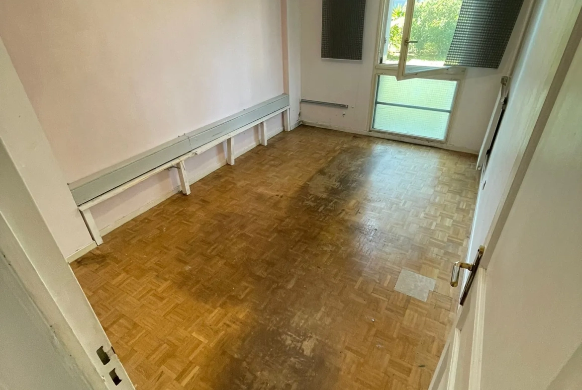 Appartement 3 pièces avec terrasse et piscine à Marseille 