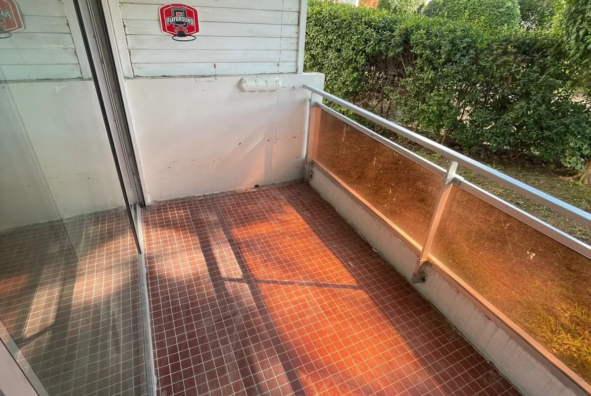 Appartement 3 pièces avec terrasse et piscine à Marseille 