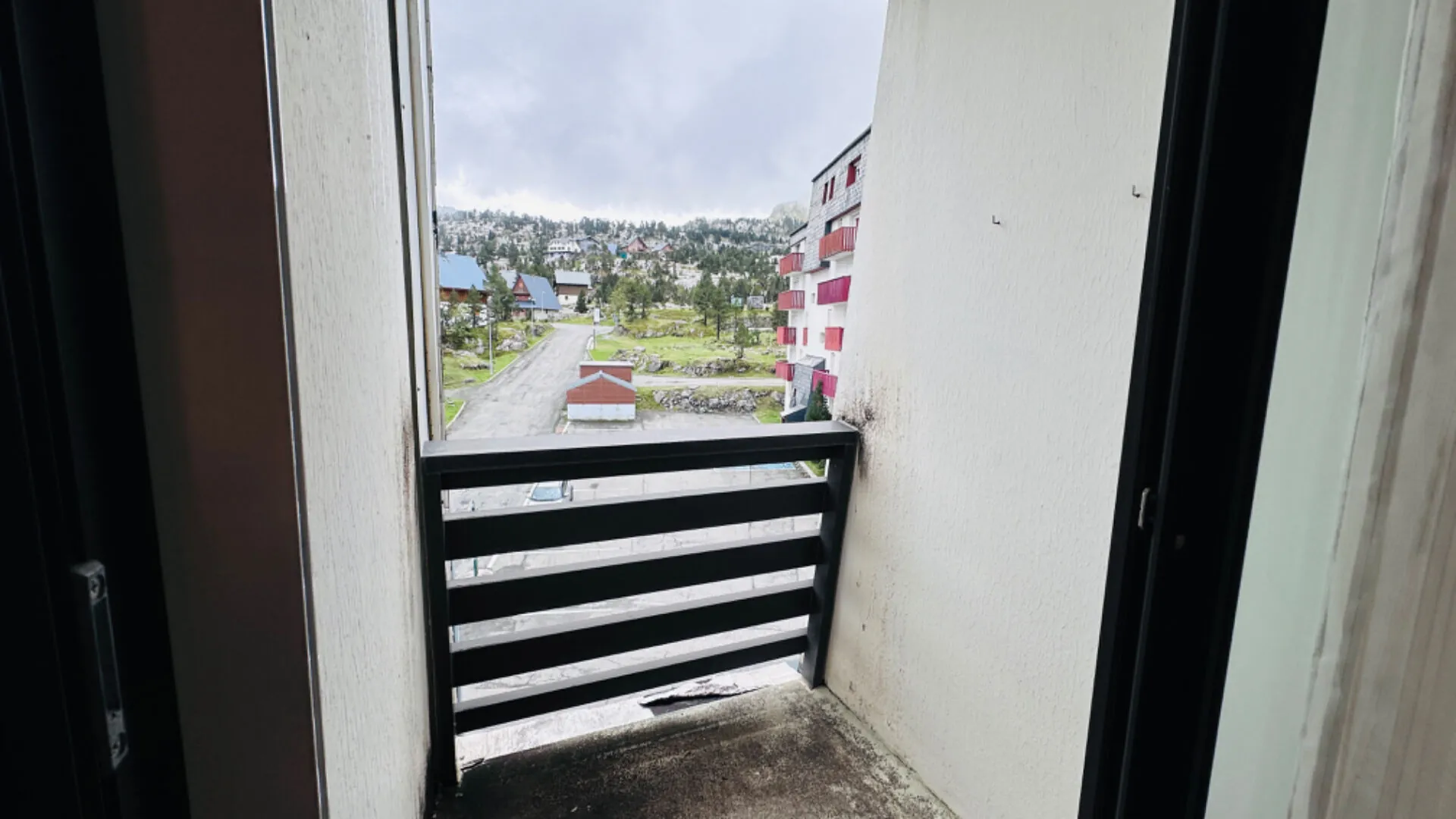 Studio avec balcon, vue montagnes, box fermé à La Pierre-Saint-Martin 