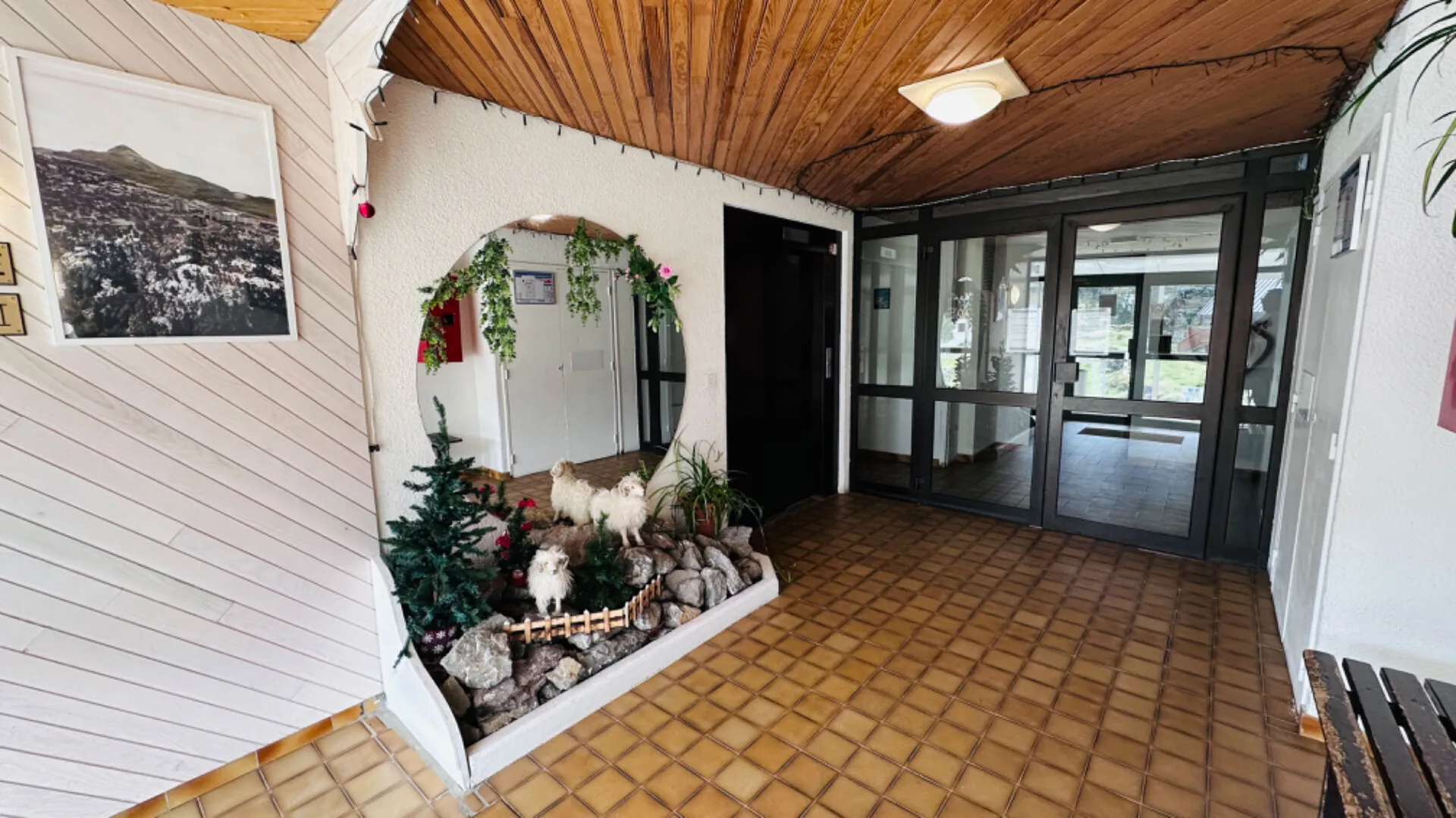 Studio avec balcon, vue montagnes, box fermé à La Pierre-Saint-Martin 