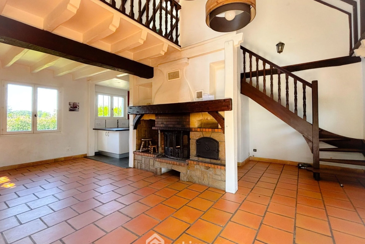 Maison familiale de 150 m² avec grand terrain à Mirepeix proche du lac 