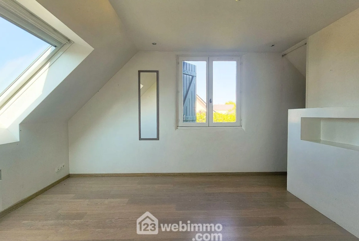 Maison familiale de 150 m² avec grand terrain à Mirepeix proche du lac 