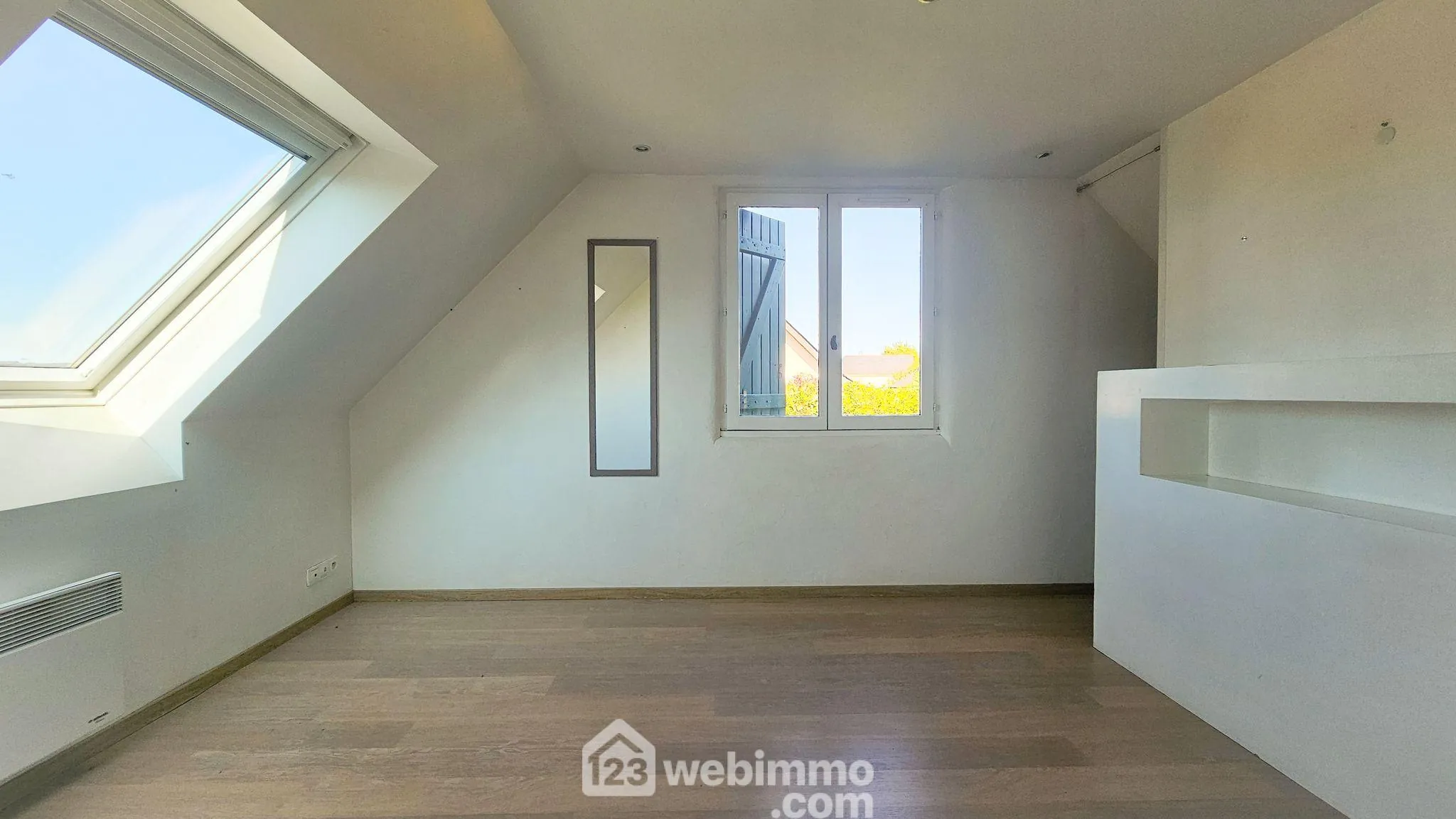 Maison familiale de 150 m² avec grand terrain à Mirepeix proche du lac 
