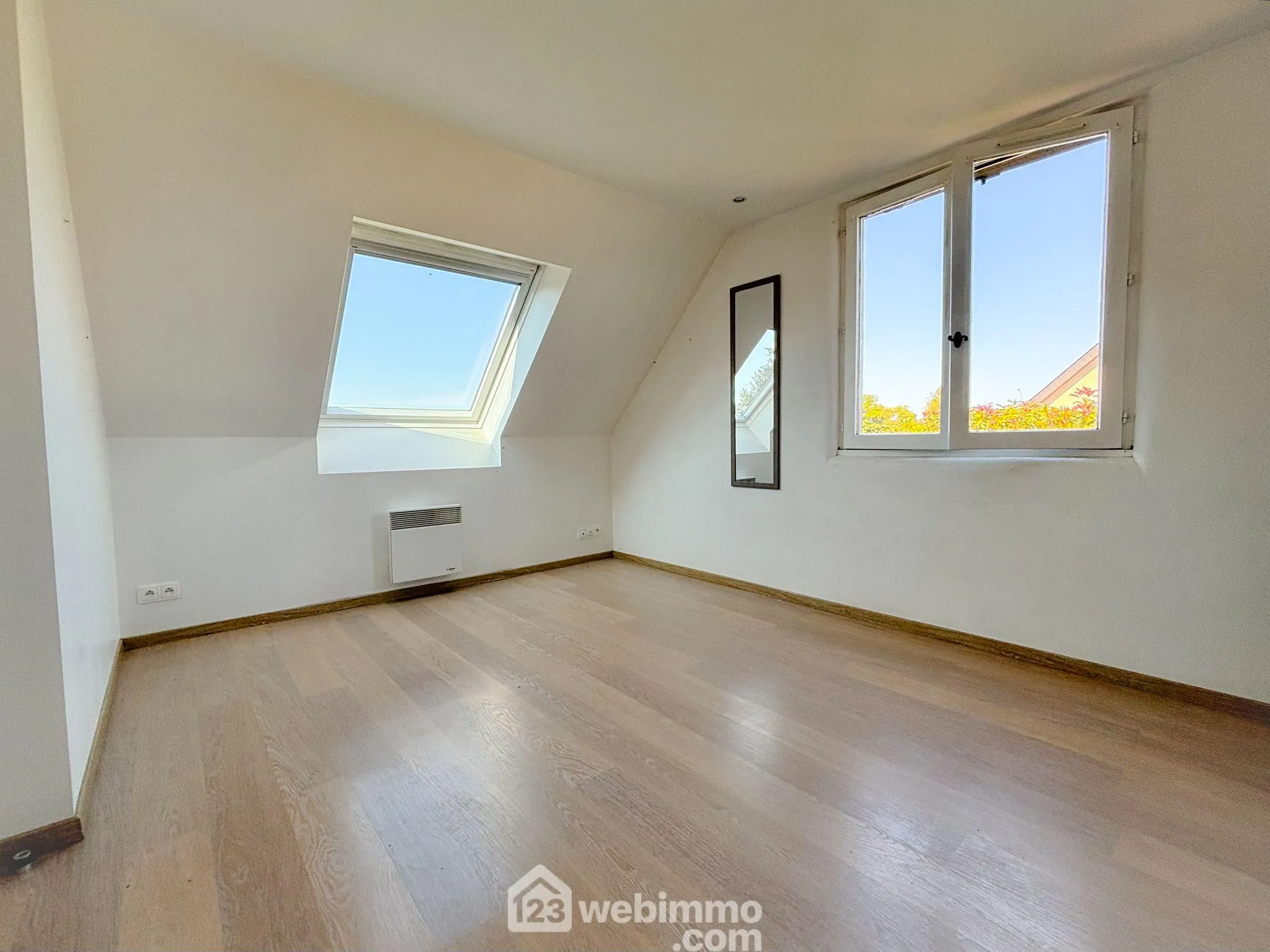 Maison familiale de 150 m² avec grand terrain à Mirepeix proche du lac 