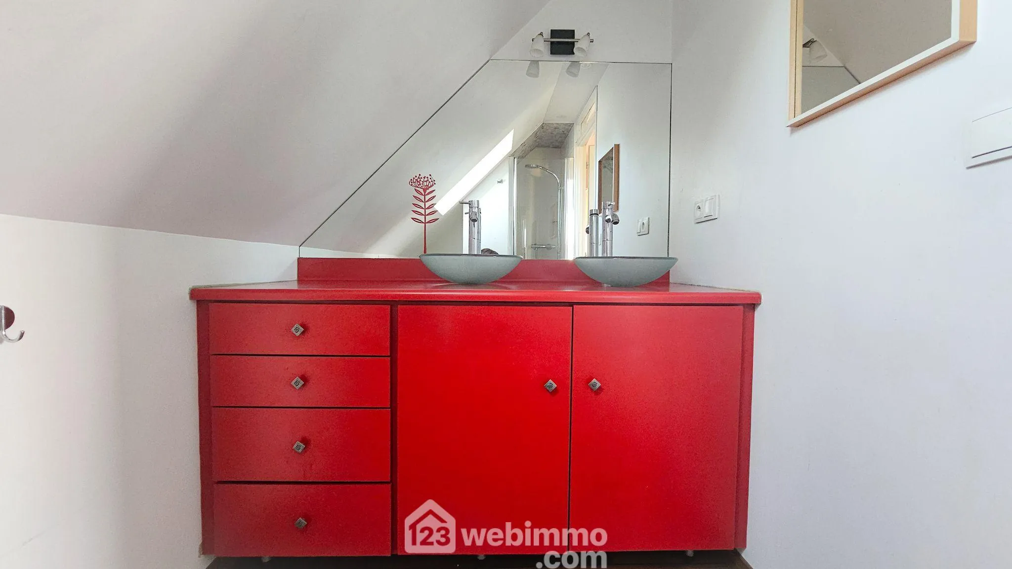 Maison familiale de 150 m² avec grand terrain à Mirepeix proche du lac 