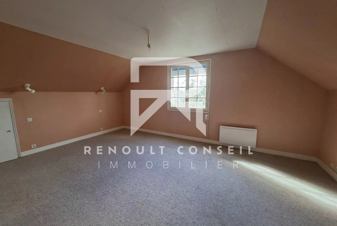 Joli pavillon traditionnel de 132 m² à Beaumont le Roger avec jardin clos 