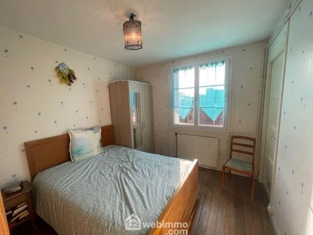 Appartement de 53 m² à Noyon au cœur de la ville avec cave 