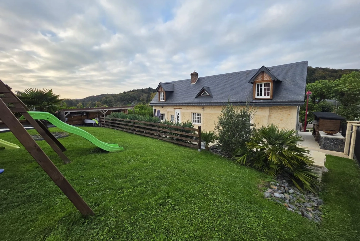 Maison individuelle rénovée de 102 m² avec 3 chambres, proche Fécamp et Goderville 