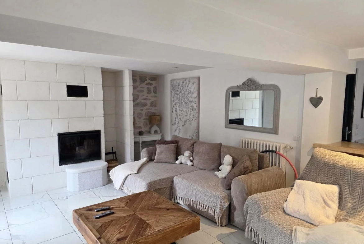 Maison individuelle rénovée de 102 m² avec 3 chambres, proche Fécamp et Goderville 