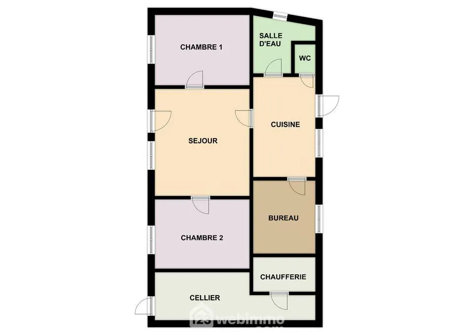 Ensemble immobilier à rénover à Oyré (86220) avec potentiel de terrain 