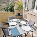 A Vendre : T2 lumineux avec terrasse à Avignon Saint Ruf