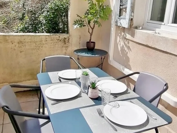 A Vendre : T2 lumineux avec terrasse à Avignon Saint Ruf