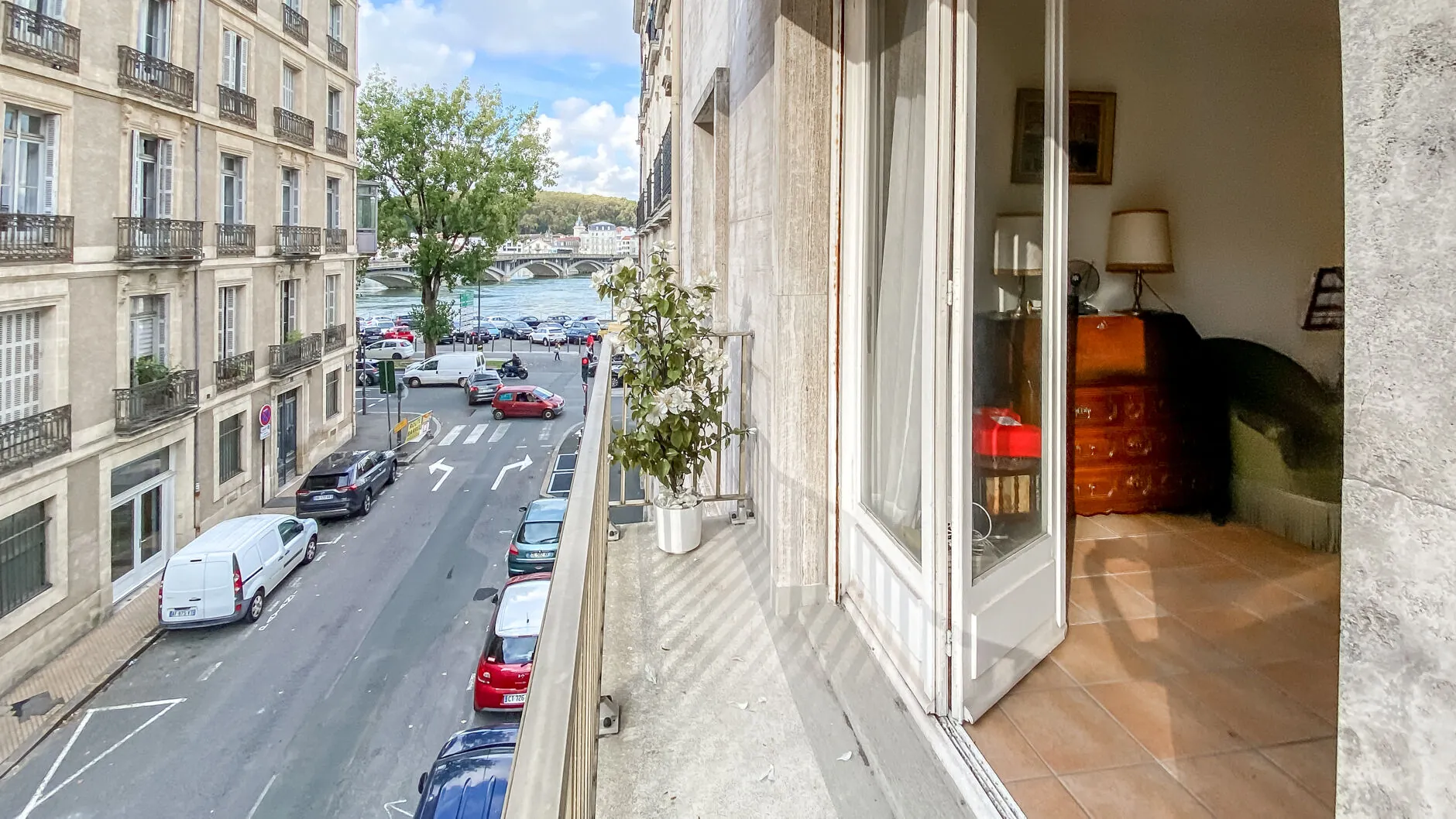Appartement T2 de 60 m² au cœur de Bayonne avec balcon et cave 