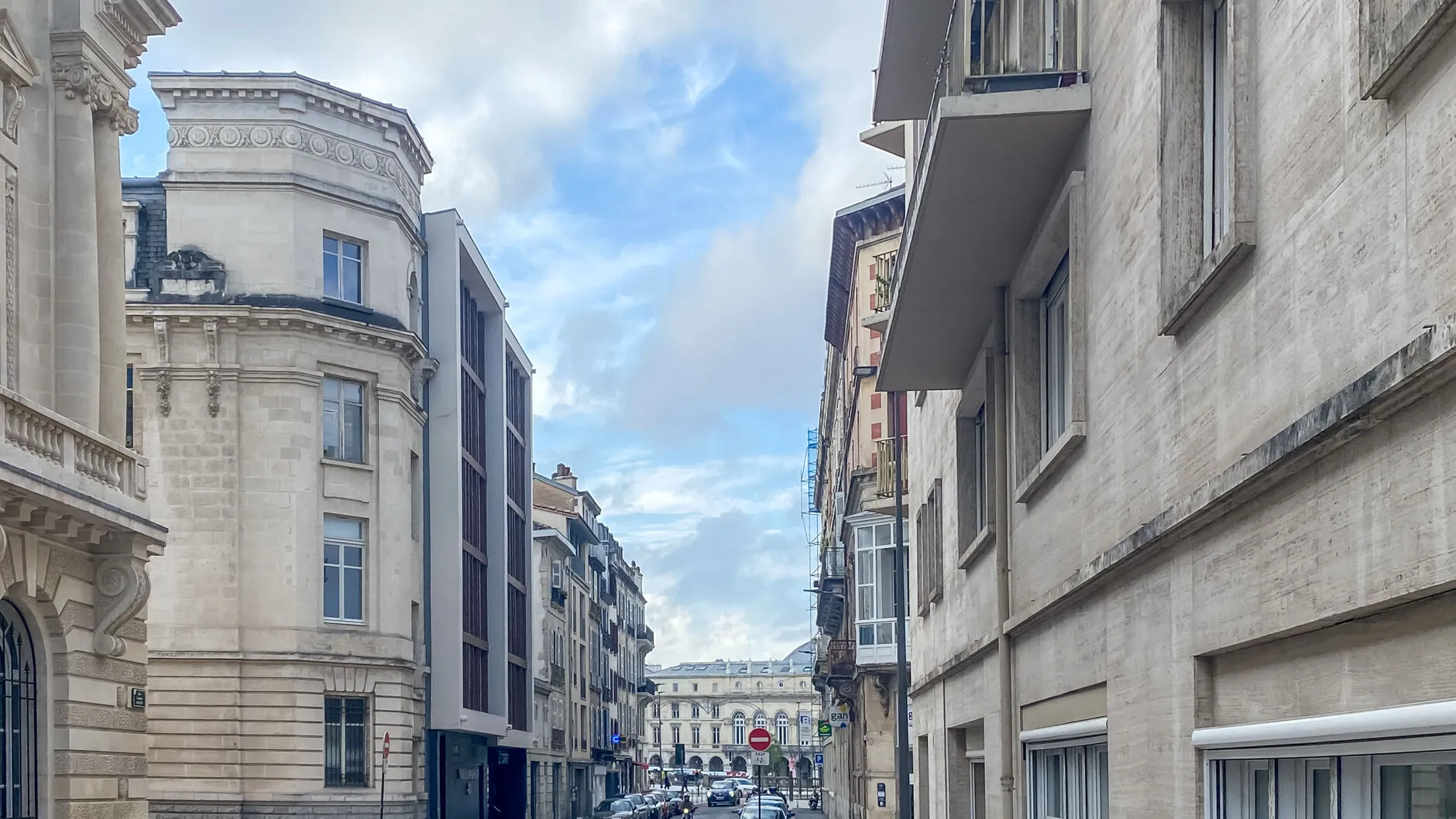 Appartement T2 de 60 m² au cœur de Bayonne avec balcon et cave 