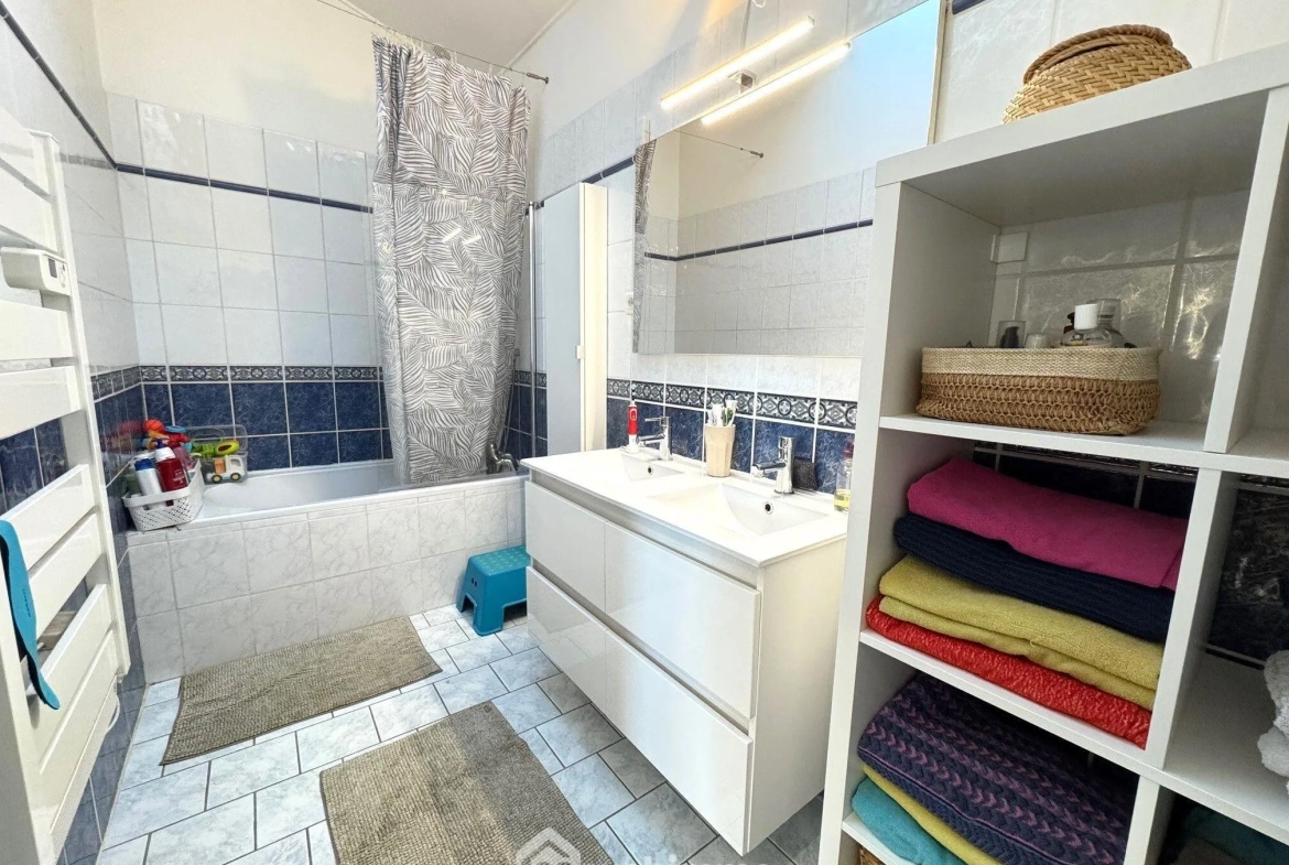Maison familiale de 110 m² à Bondoufle, proche écoles et transports 