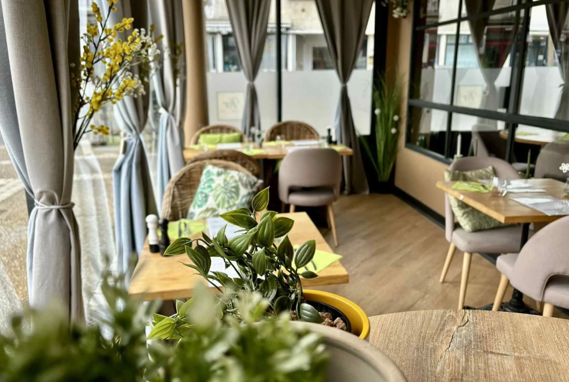 Fonds de commerce restaurant à Laon 114 m² with terrasse et clientèle fidèle 