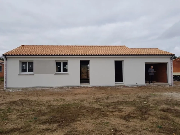 Maison neuve à vendre à Marcilloles avec terrain de 800 m²