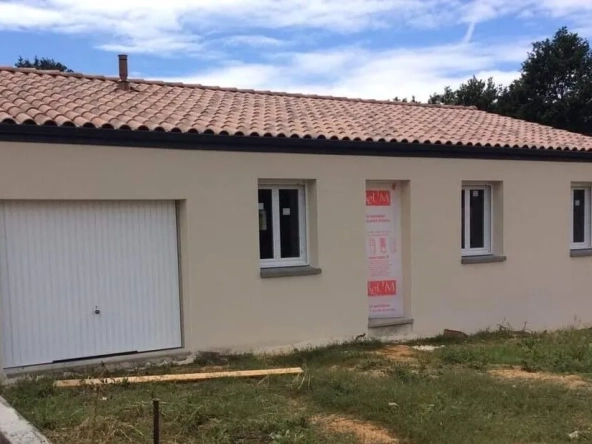 Maison neuve 74 m² à vendre à Colombe, idéale pour famille, faible consommation énergétique