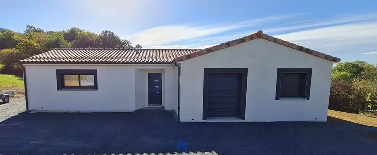 Maison neuve 3 chambres avec jardin et garage à Noaillan 