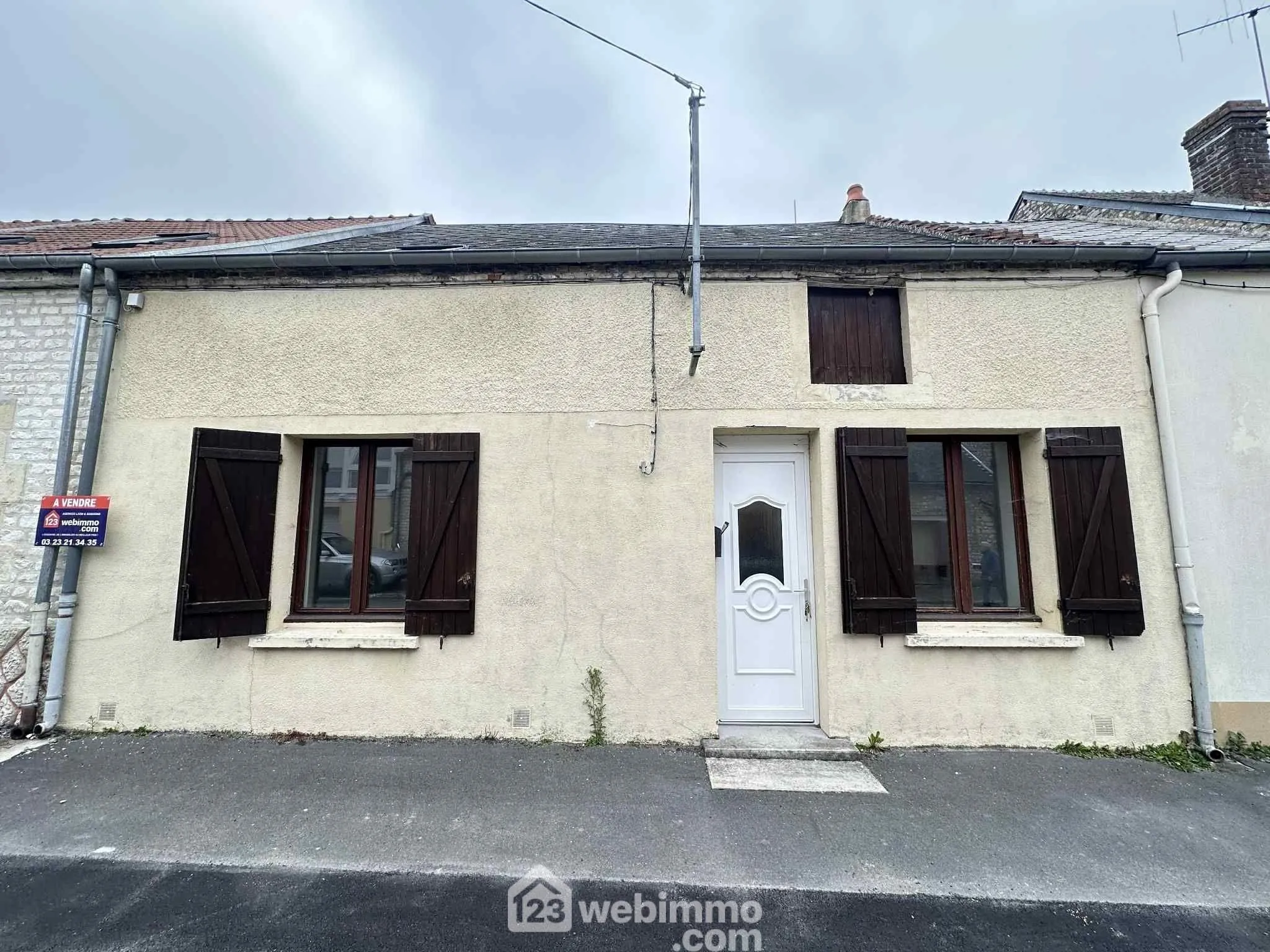 Charmante maison de ville de 85 m² avec garage et jardin à Sissonne 