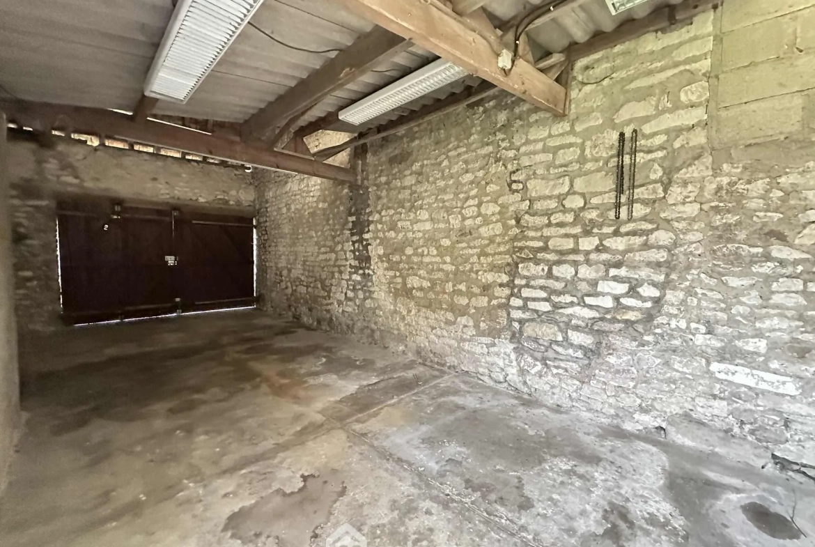 Charmante maison de ville de 85 m² avec garage et jardin à Sissonne 
