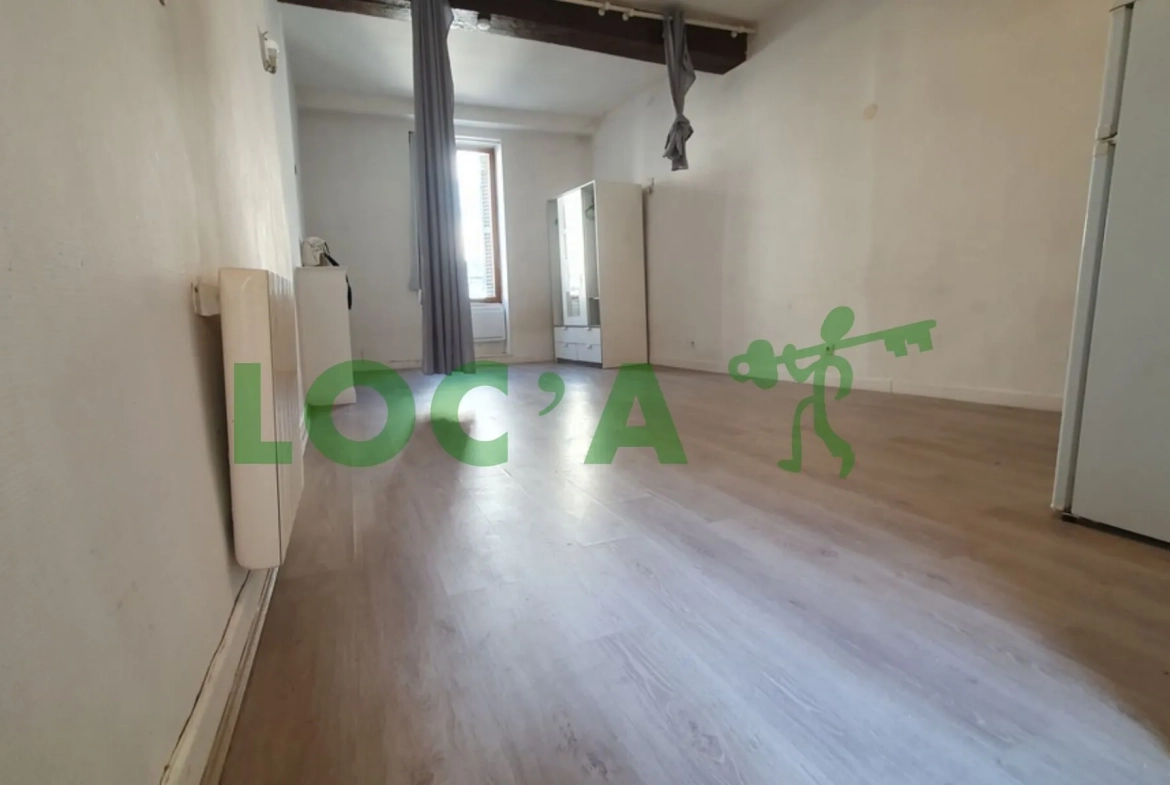 Studio spacieux de 29,75 m² à Dijon, quartier Tivoli - Bon rapport qualité-prix 