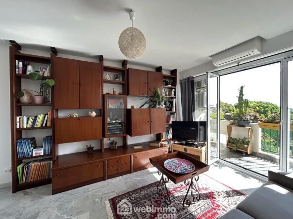 A vendre Appartement T3 lumineux de 63,50 m² à Bastia Sud avec terrasse et parking