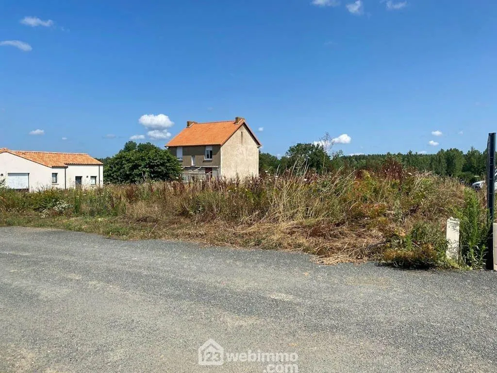 Terrain à bâtir de 161m² à Saint Macaire en Mauges – Opportunité clé en main 