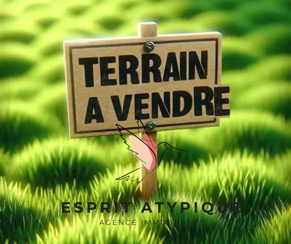 Terrain constructible de 2484 m² à Escource hors lotissement avec ruisseau 