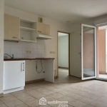 Appartement 2 pièces à Poitiers avec loggia et parking privé