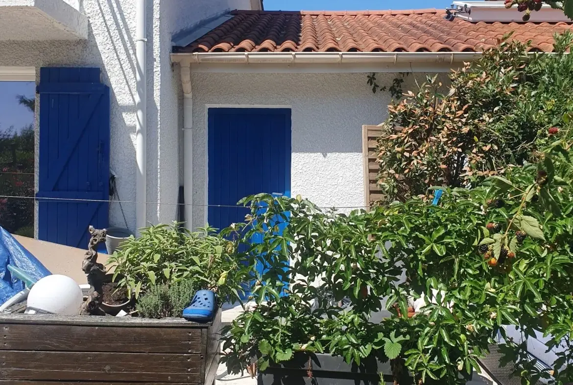 Maison familiale de 4 pièces avec jardin à Saint-Fons dans secteur résidentiel 
