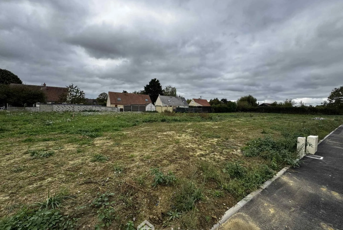 Terrain résidentiel à vendre de 842 m² à Versigny, environnement paisible 