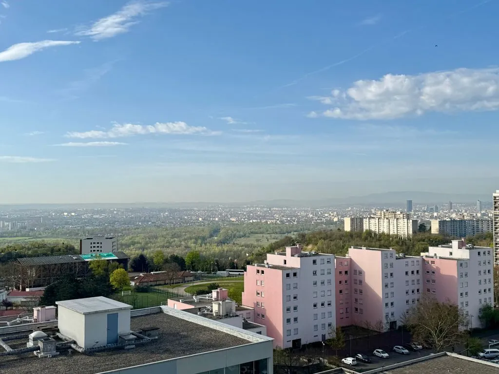 Appartement avec vue panoramique à Rillieux-la-Pape - 4 pièces 105 m² 